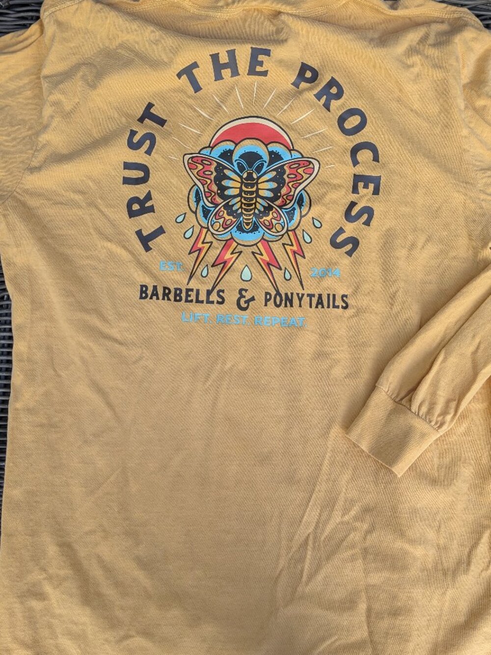 Barbells And Ponytails "Trust The Process" Long Sleeve T-Shirt Sz L